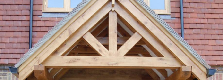 Main header - "Toby Bowyer Carpentry & Construction"