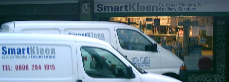 Main header - "SmartKleen Carpet Upholstrey Cleaners"