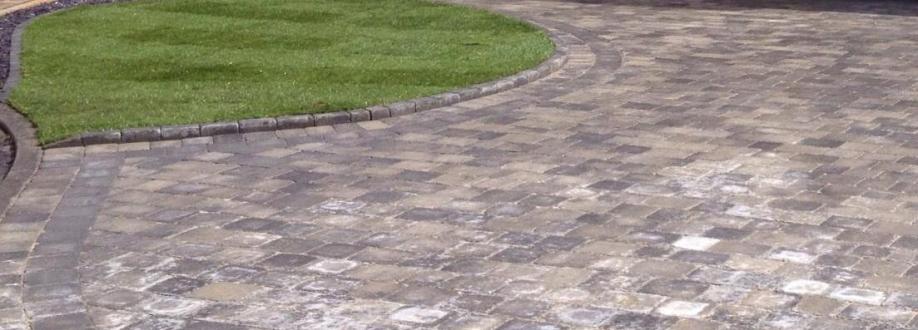 Main header - "Helston paving"