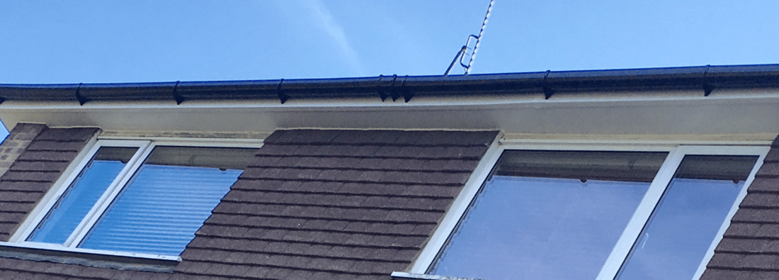 Main header - "Anthony James Roofing"