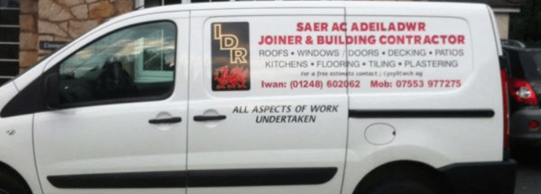 Main header - "IDR Joinery & building contractors"