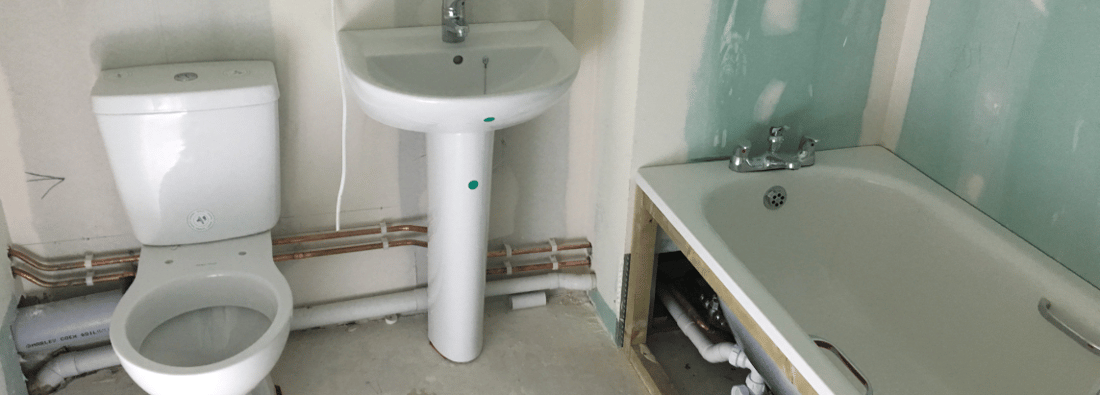 Main header - "OWENS PLUMBING & HEATING LTD"