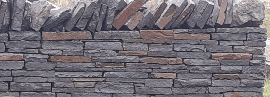 Main header - "J R Davies Masonry"