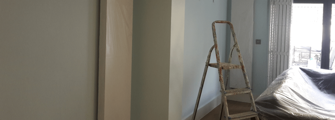 Main header - "Fulham Painting and Decorating LTD"