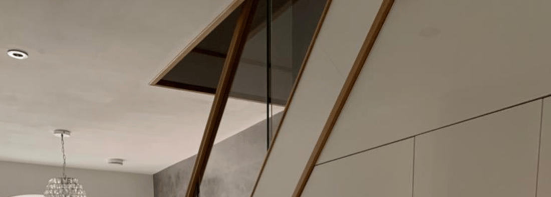 Main header - "DAVID GILL BESPOKE CABINET MAKER AND WOOD FINISHER"