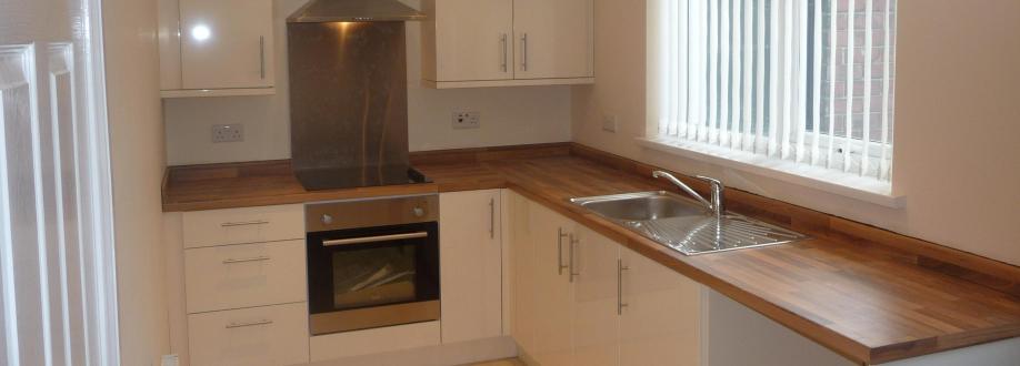 Main header - "S & H Contracts Ltd"