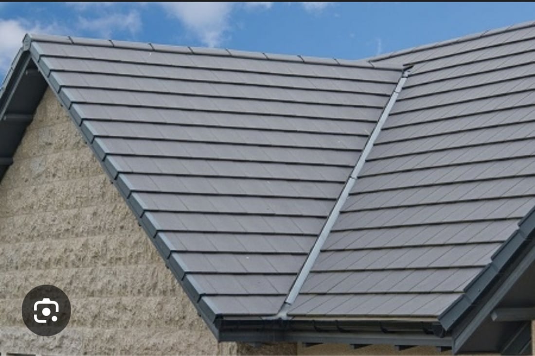 Main header - "Top Notch Roofing"