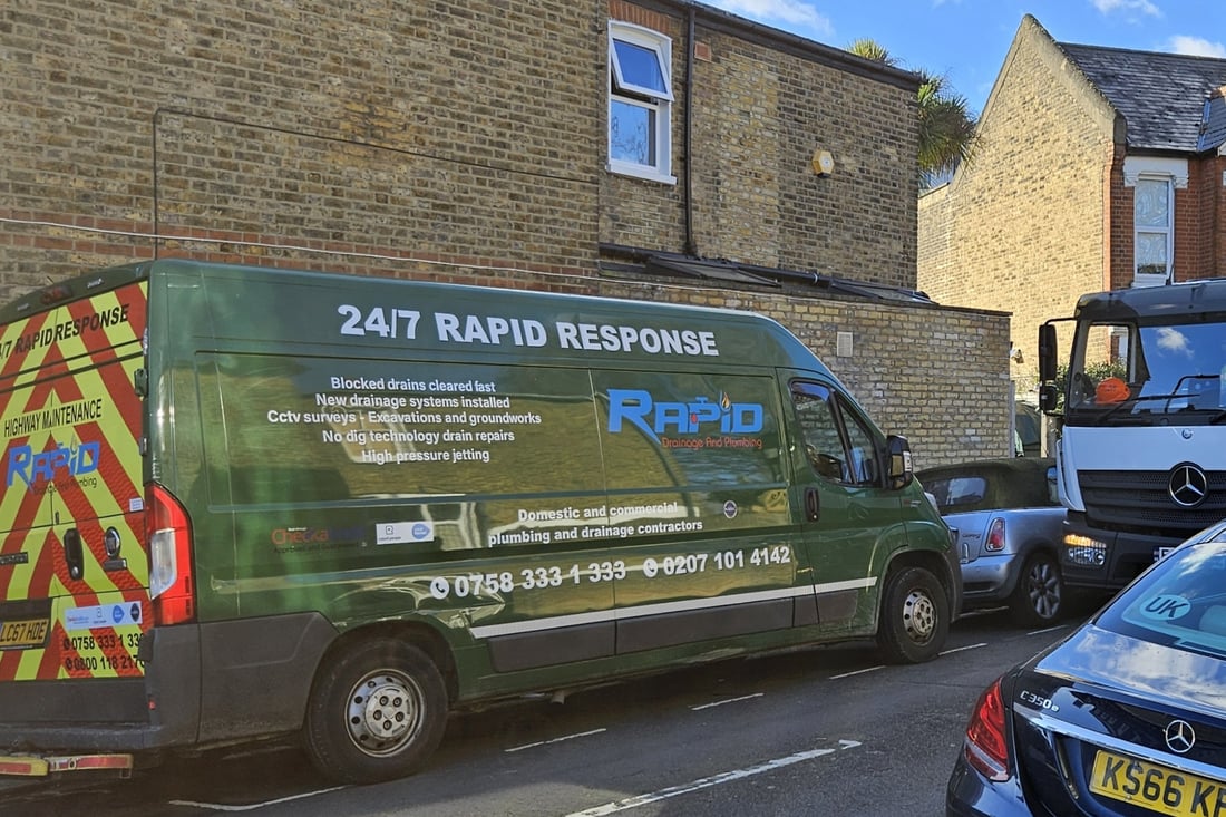 Main header - "Rapid Drainage And Plumbing"