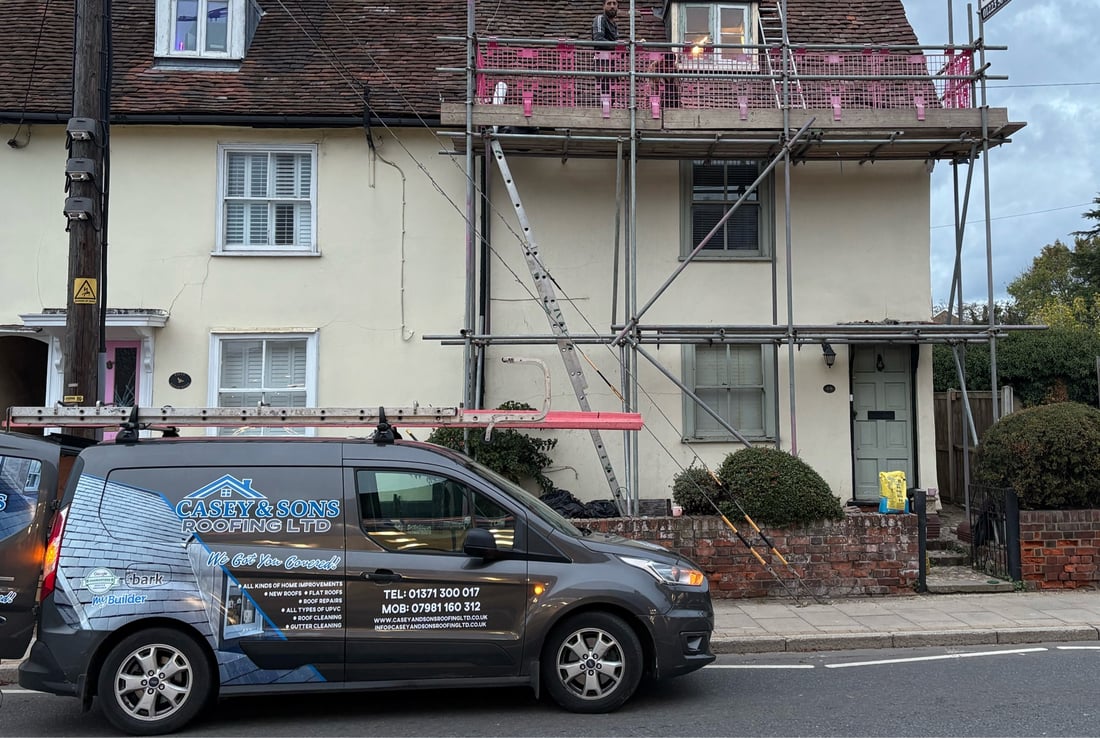 Main header - "Casey & Sons Roofing LTD"