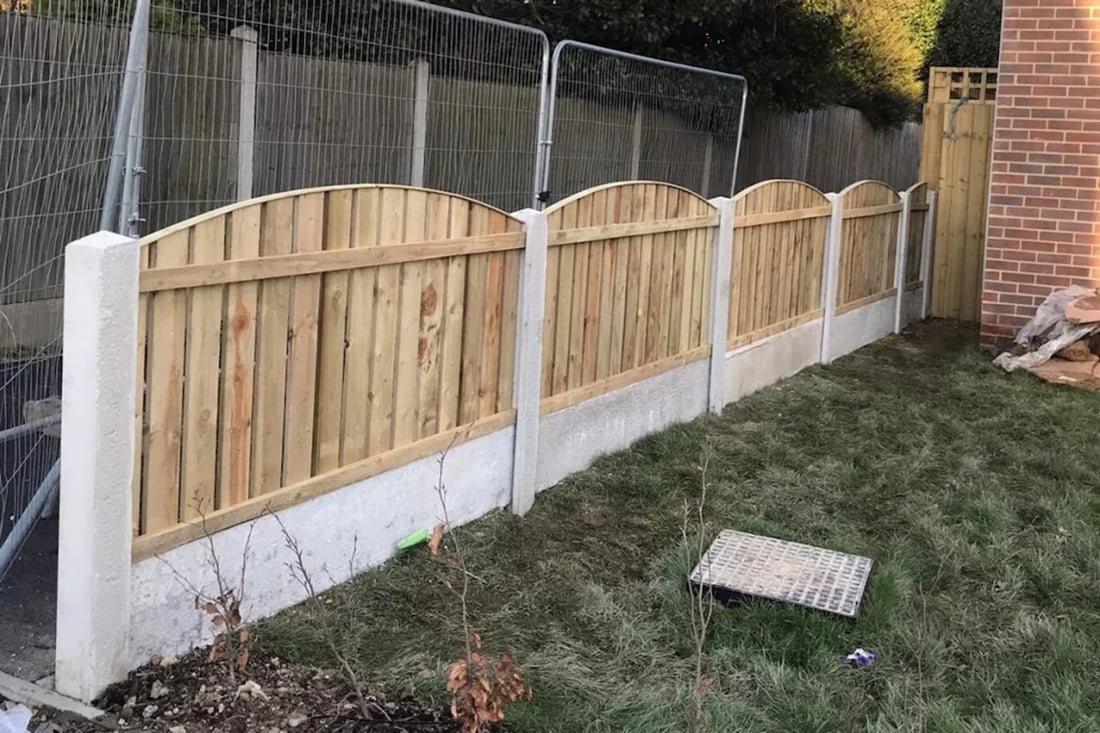 Main header - "JM Landscaping & Gardening Services"