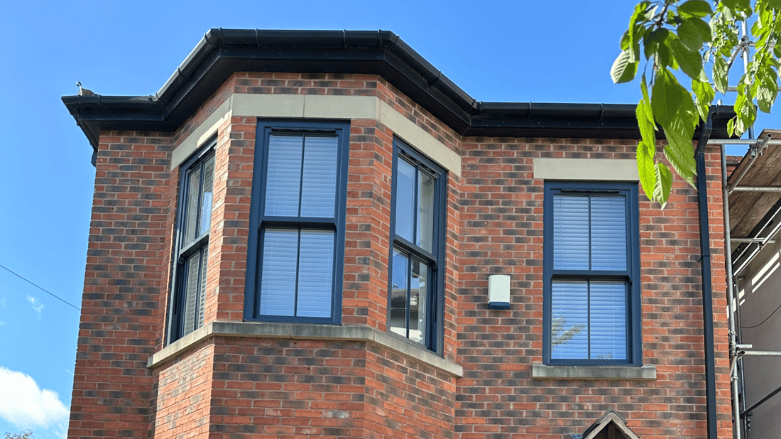 Main header - "Davies & Thomas Home Improvements"