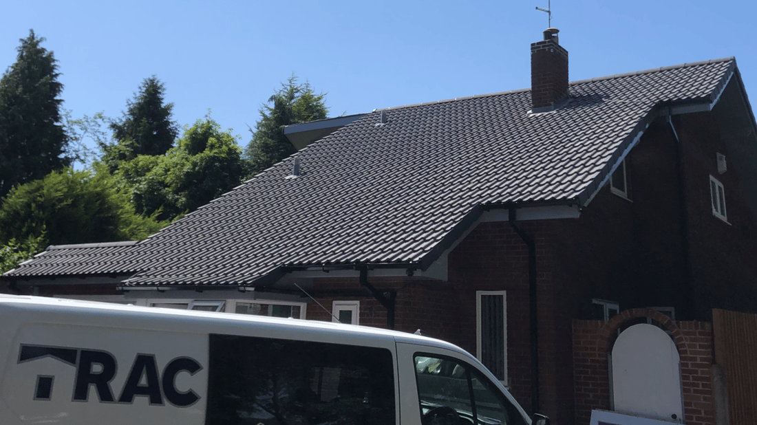 Main header - "Trac Roofing LTD"