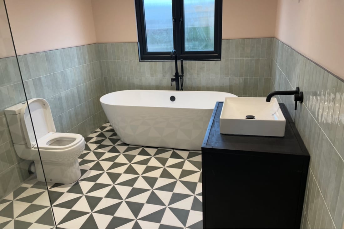 Main header - "Peak Heating & Plumbing LTD"