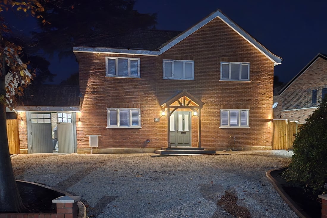 Main header - "Weybridge Interior And Construction LTD"