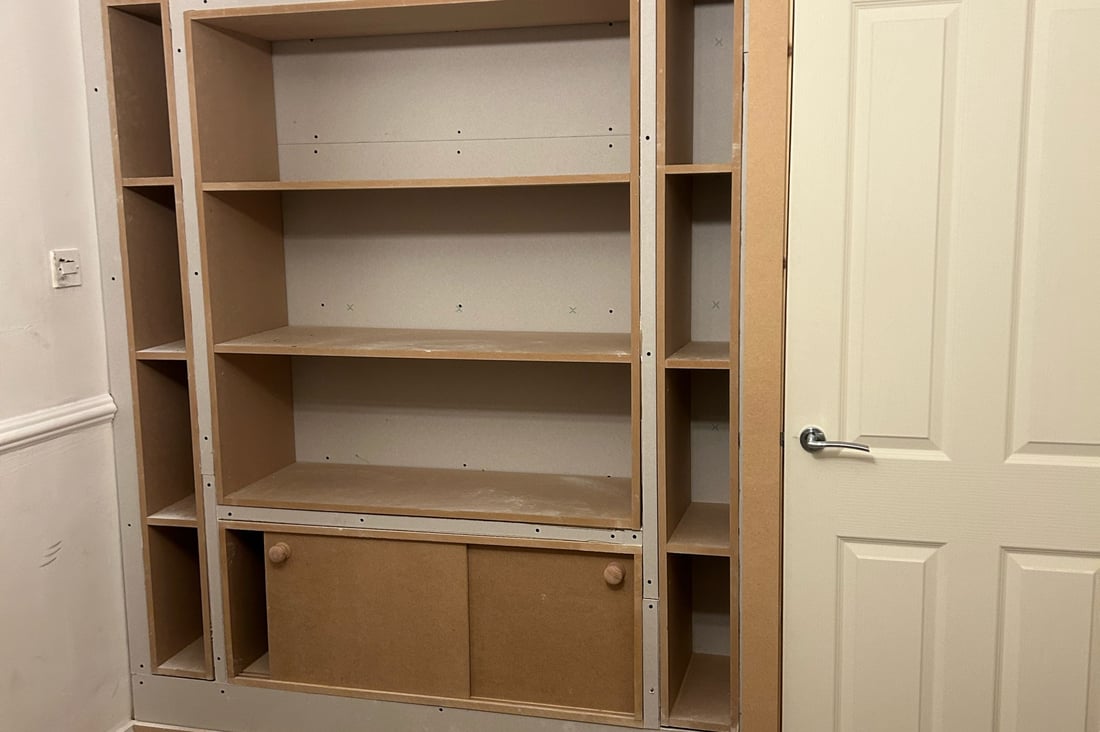 Main header - "LG JOINERY LTD"