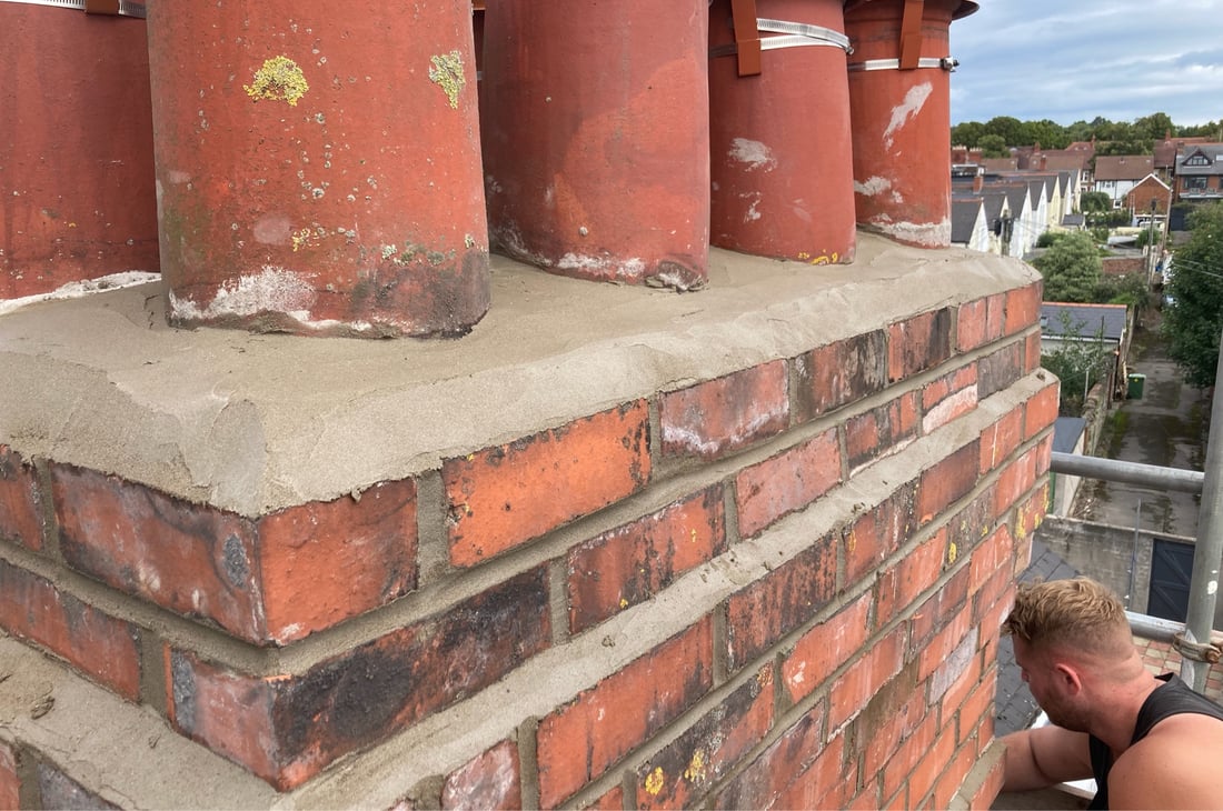 Main header - "Berridge Roofing & Chimney Specialists"