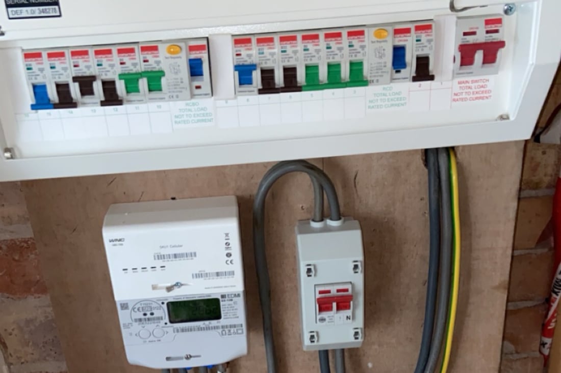Main header - "SB Electrical"