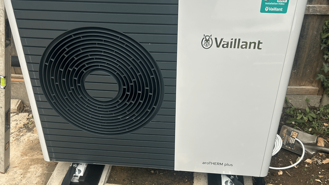 Main header - "Reactive Gas, Heating & Plumbing Services Limited"