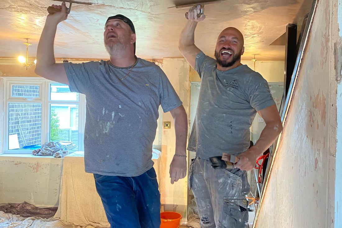 Main header - "Painted By Hand Decor"