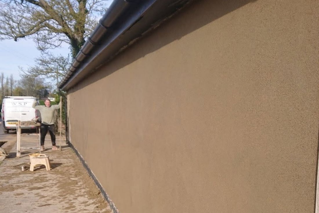 Main header - "D wiles plasterer"