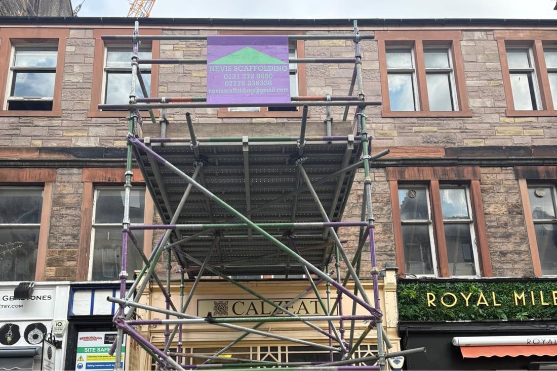 Main header - "Nevis Scaffolding Stonemasonry"