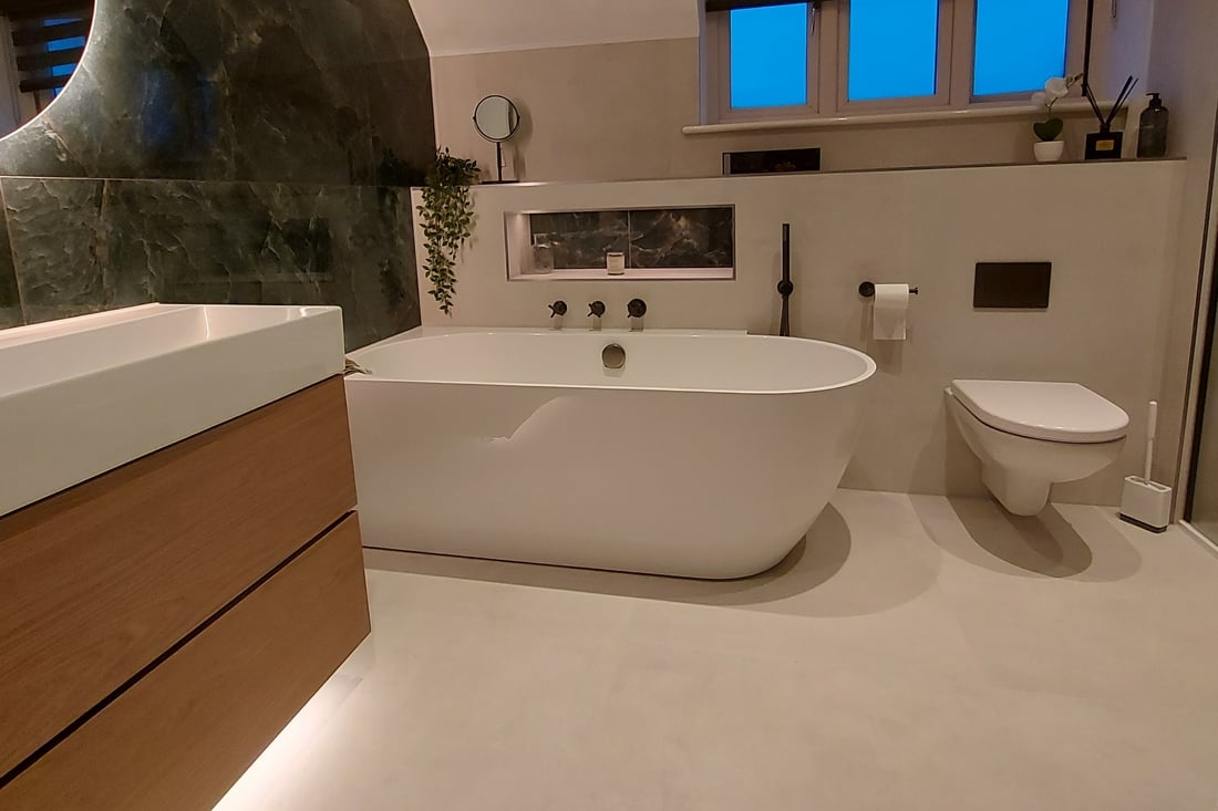 Main header - "M S Interiors "