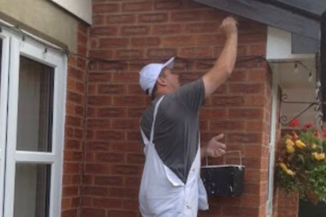 Main header - "LW Home Improvements"