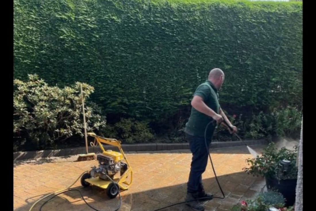 Main header - "Evergreen Home & Gardens"