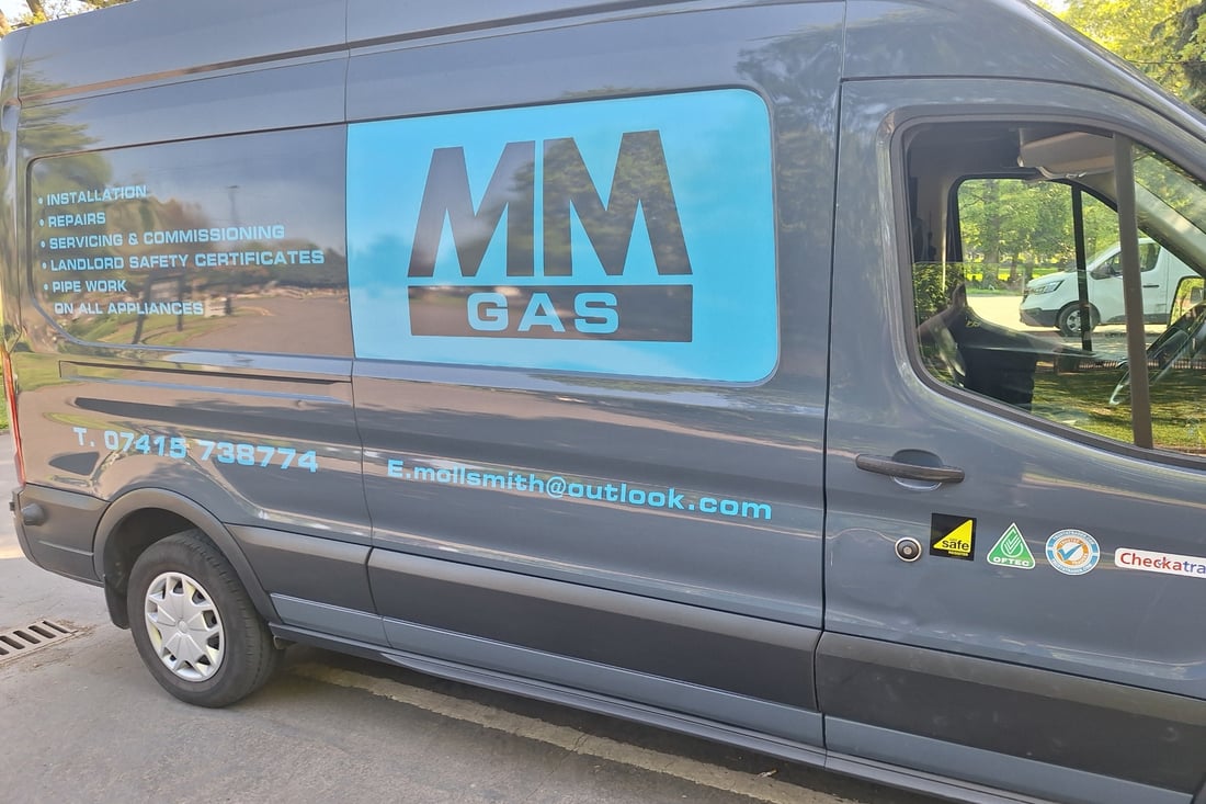 Main header - "MM Gas"
