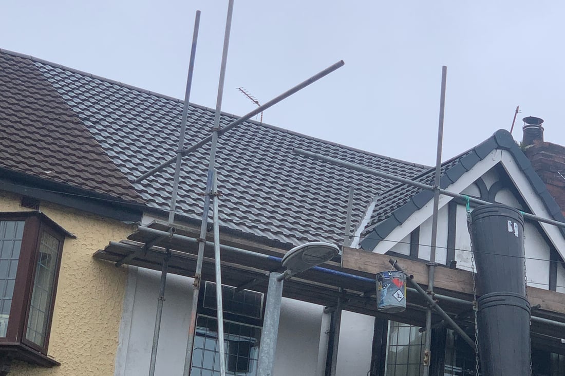 Main header - "Roofseal Home Improvements"