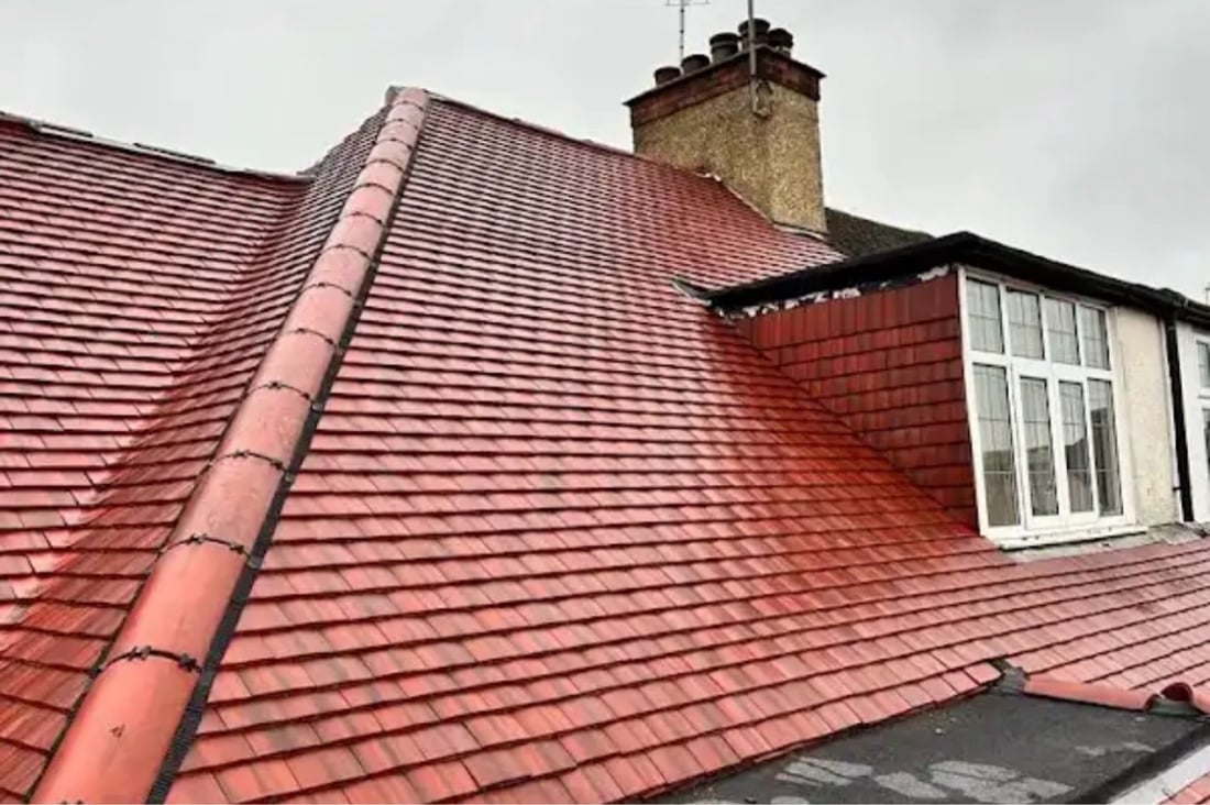 Main header - "Safe Choice Roofing LTD"