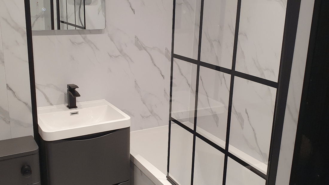 Main header - "CD Kitchens & Bathrooms"