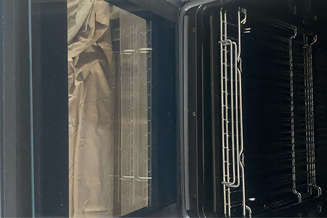 Main header - "Elyste Cleaning & Gardening"