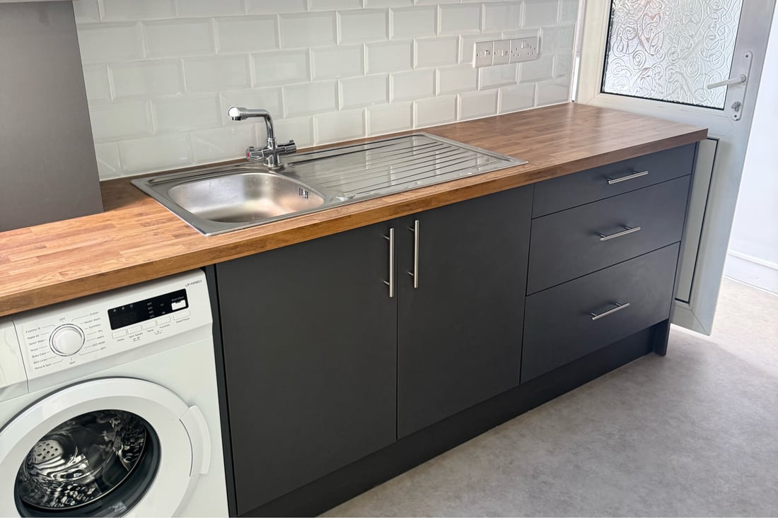 Main header - "Clean 2 sparkle Service "