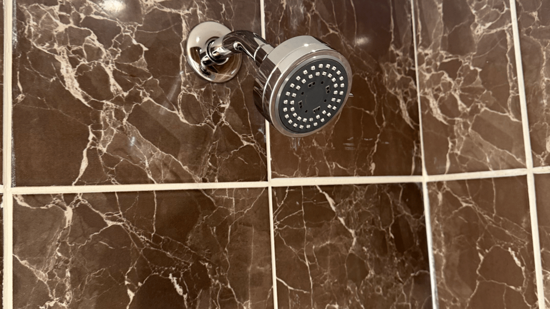 Main header - "GBZ Plumbing & Drainage "