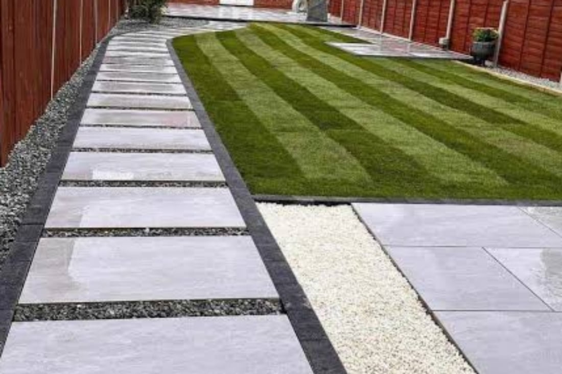 Main header - "Kent Landscapers"