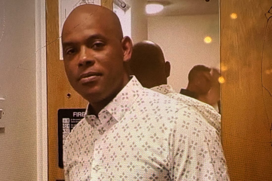 Main header - "LA Painters & Decorators"