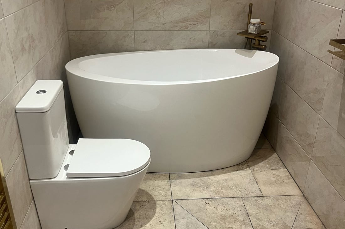 Main header - "Bespoke property renovation"