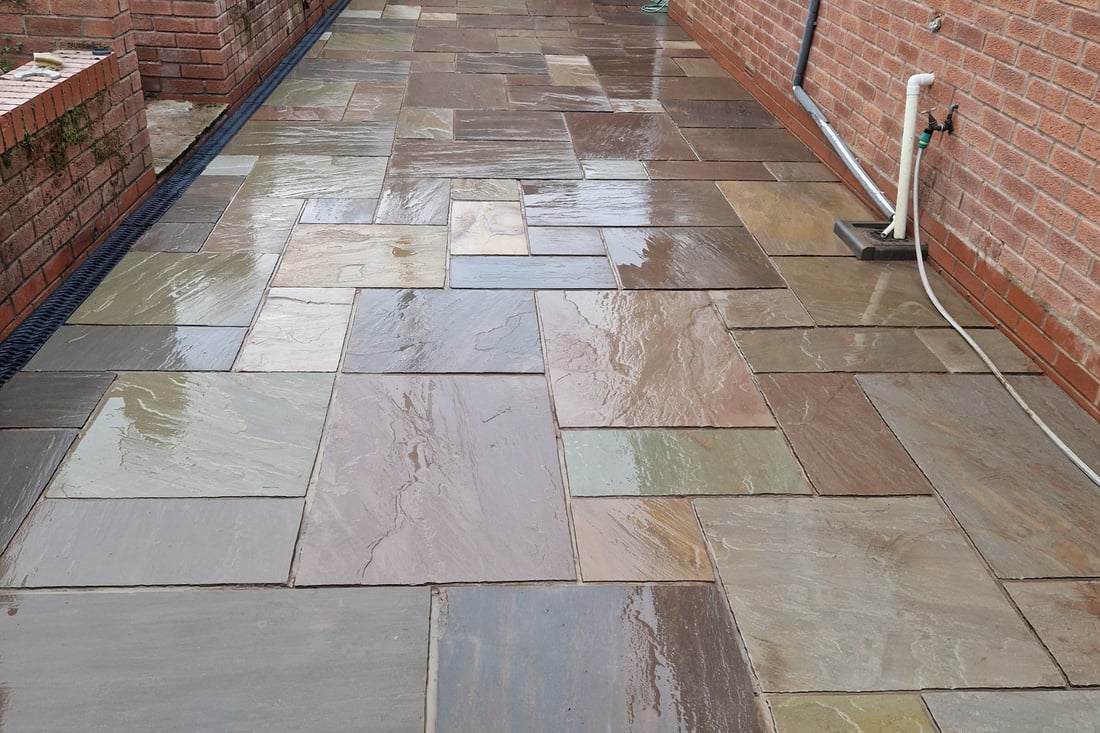 Main header - "Handy Landscapes/Home Improvements"