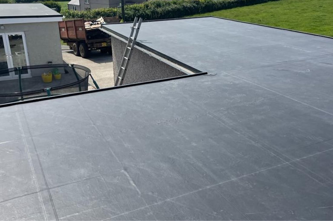 Main header - "Rosefield Roofing"