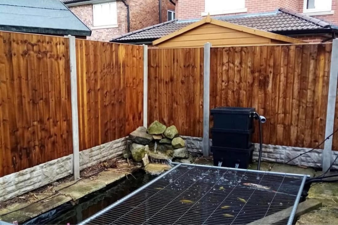 Main header - "J&P Landscaping"