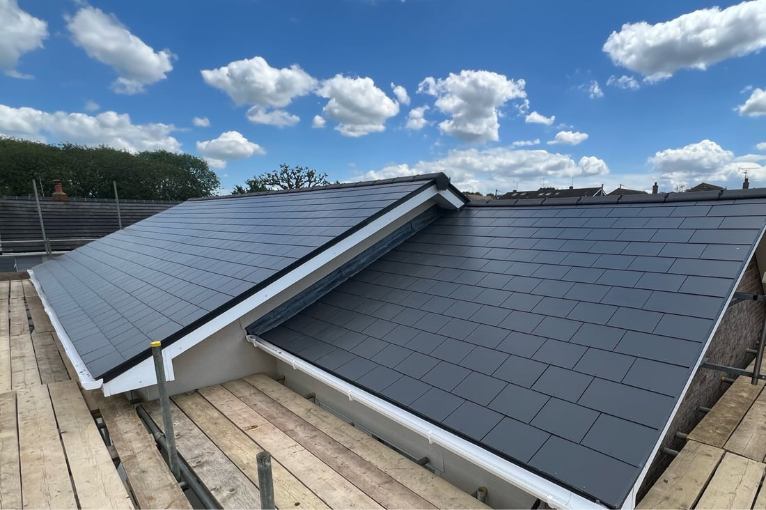 Main header - "Best-Bar-None Roofing Services"