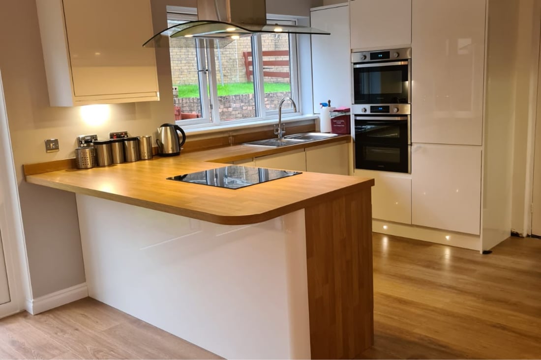 Main header - "GJH Joinery services"