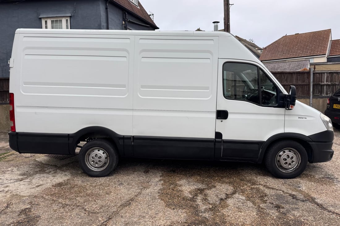 Main header - "Complete Maintenance"