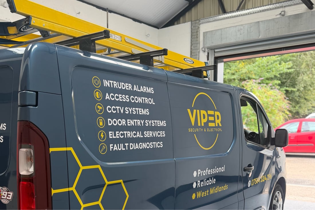 Main header - "VIPER Security Solutions"