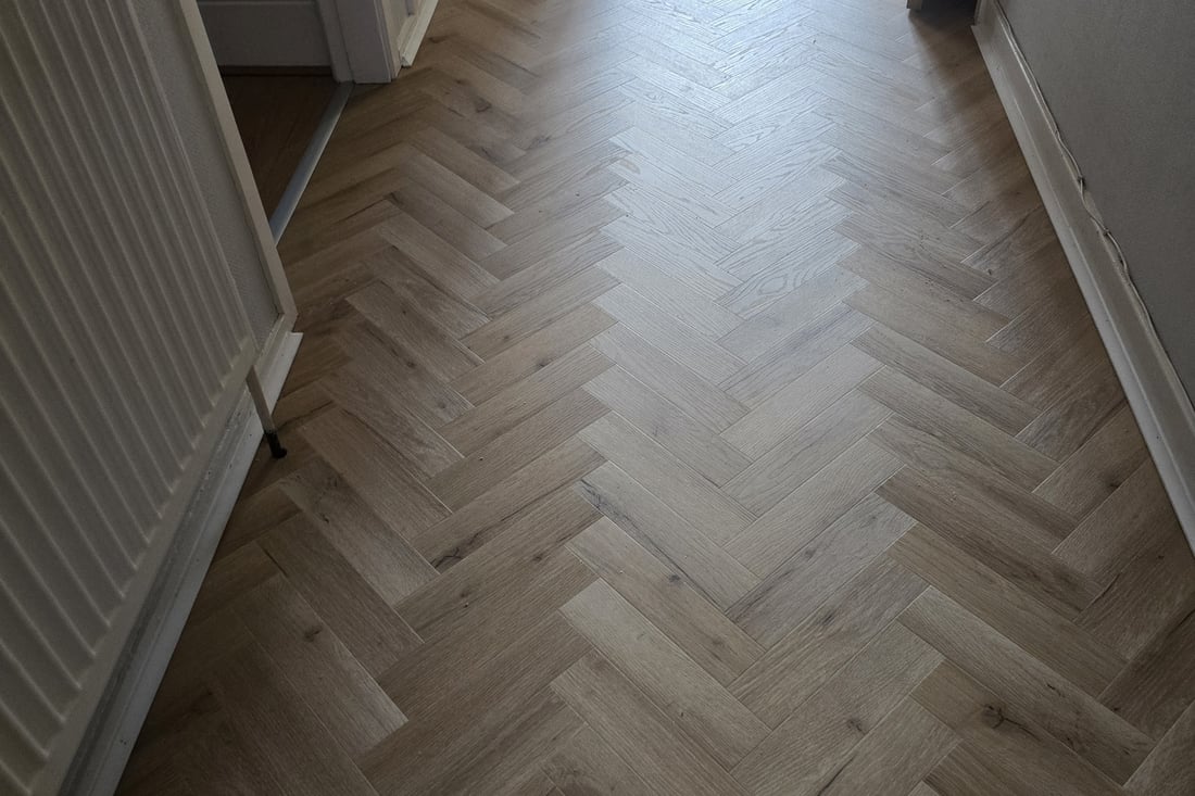 Main header - "Harris Flooring Services"