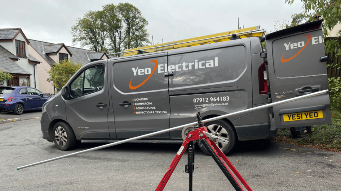 Main header - "Yeo Electrical"