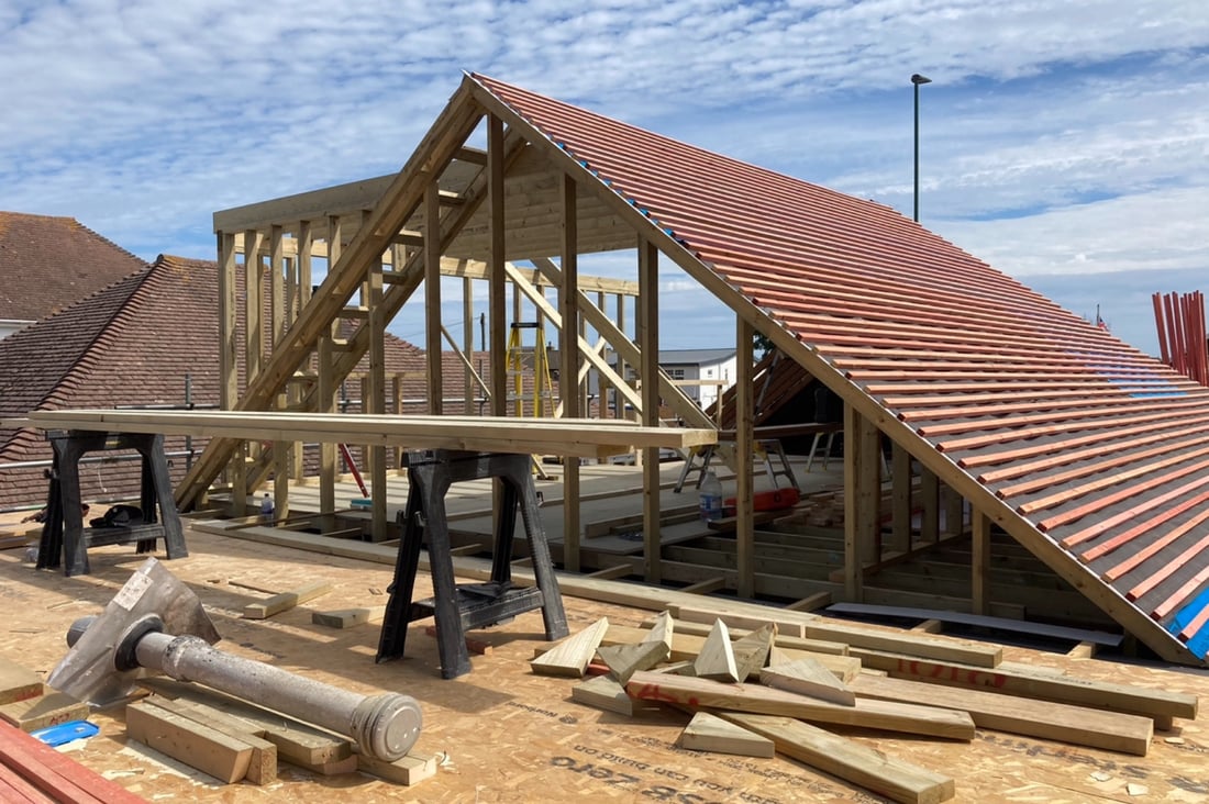 Main header - "SUSSEX CARPENTRY & CONSTRUCTION LTD"