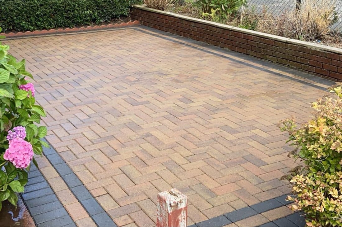 Main header - "Stratton Home Improvements LTD"