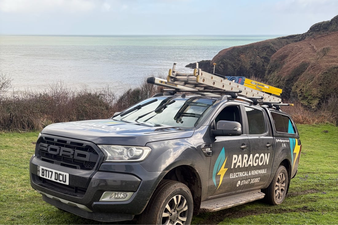 Main header - "Paragon electrical "